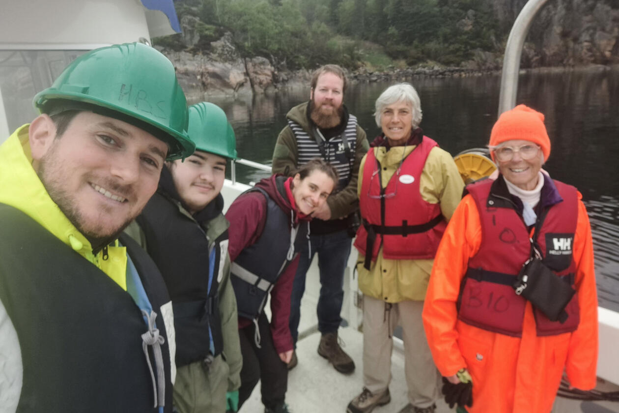 Researchers from Hydrozoan Workshop