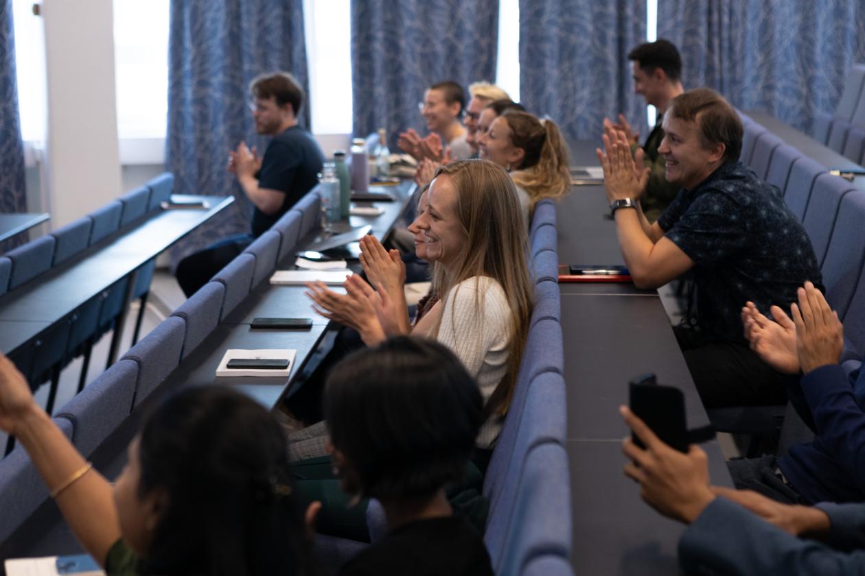 Public cheers at Aishwarya Ravi's PhD defense