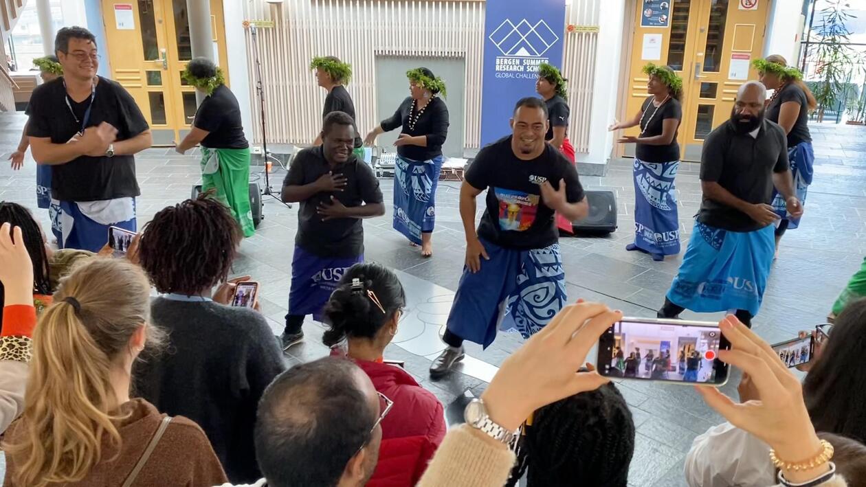PhD candidates from the N-POC programme at the University of the South Pacific wrapping up the 2024 Bergen Summer Research School with a traditional dance performance.