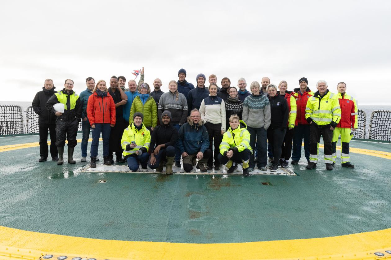 GoNorth2024 crew photo on ship's deck