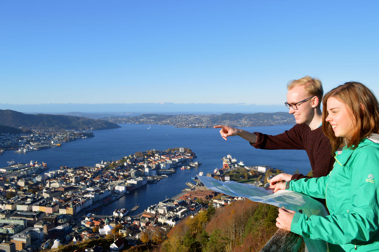 Geografistudentar på Fløyen