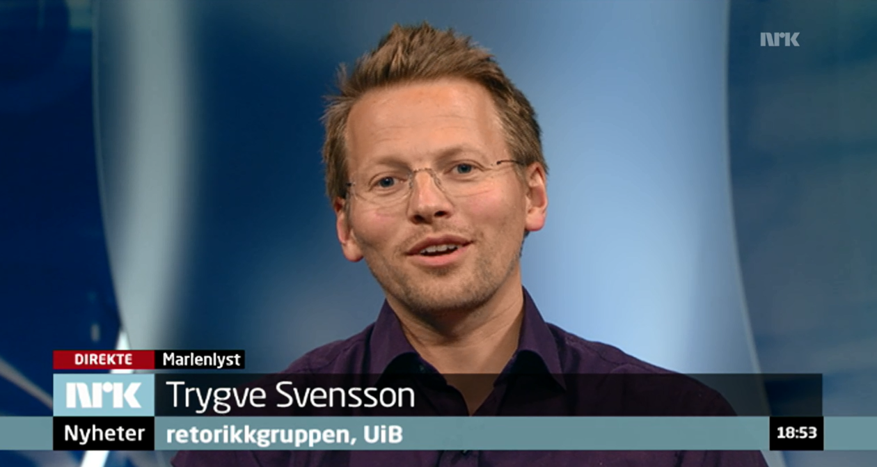 Bildet viser stipendiat Trygve Svensson i studio hos NRK.