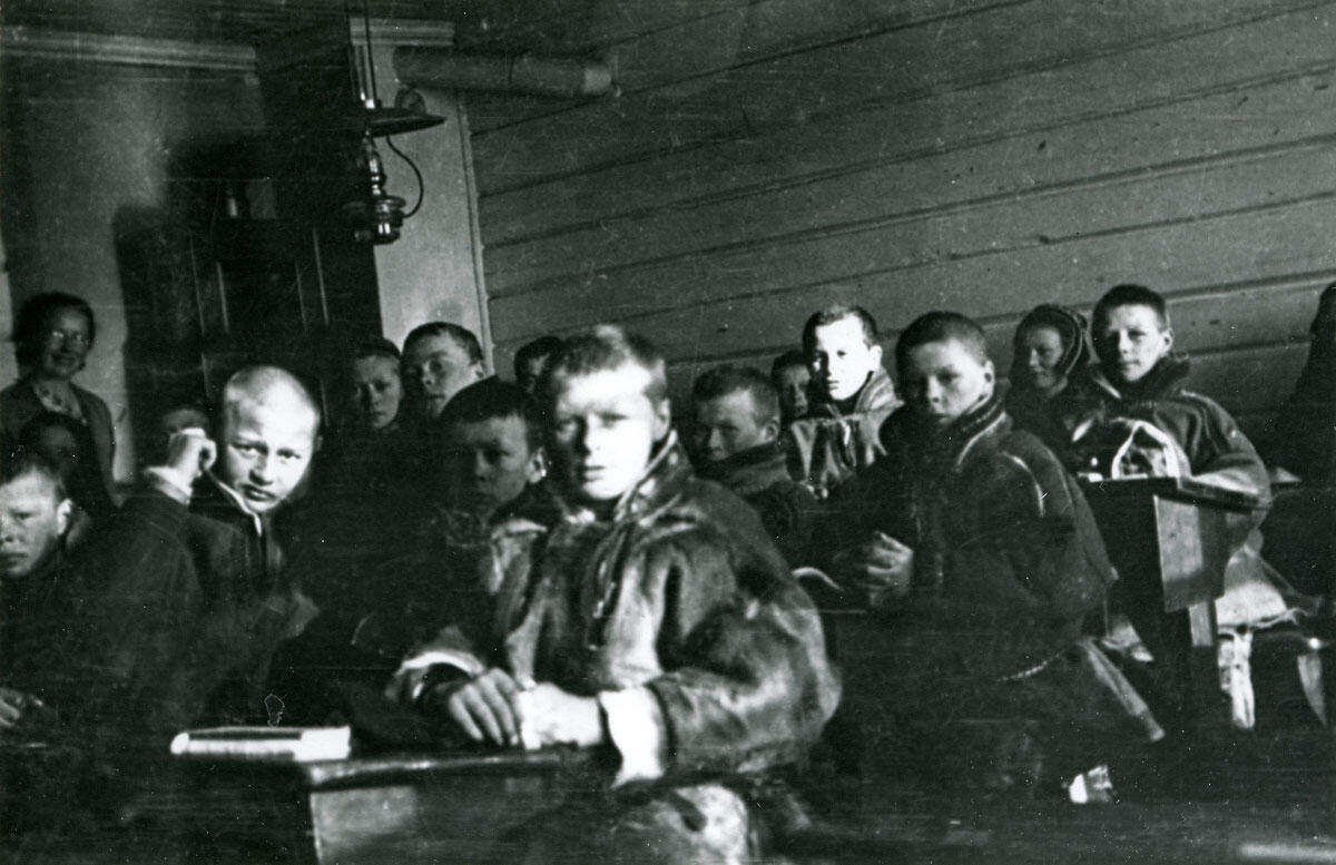 Samiske skolebarn i klasserommet