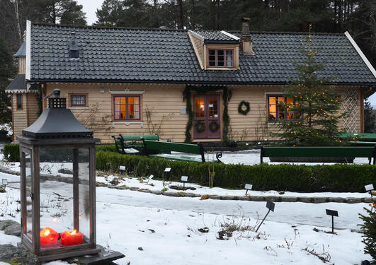 Blondehuset juleutstilling