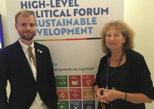 Victoria W. Thoresen (right) and Jakob Grandin at the UN high-level political forum in July 2018, where they co-arranged a workshop on SDG11 as part of building a global network for sustainability.