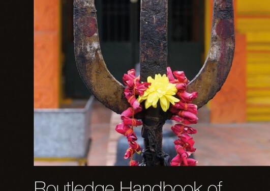 Bokomslag av boken "Routledge Handbook of Contemporary India" 